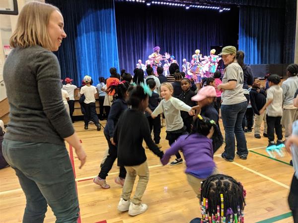 African dancing 