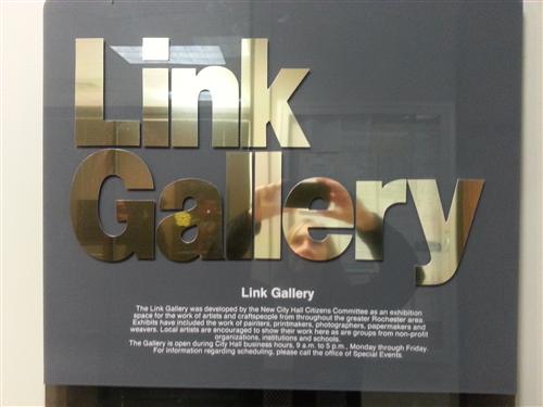 Link Gallery Sign 